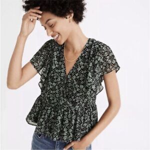 MADEWELL | NEW Georgette Black & Green Floral V-Neck Ruffle Top Women’s Size L